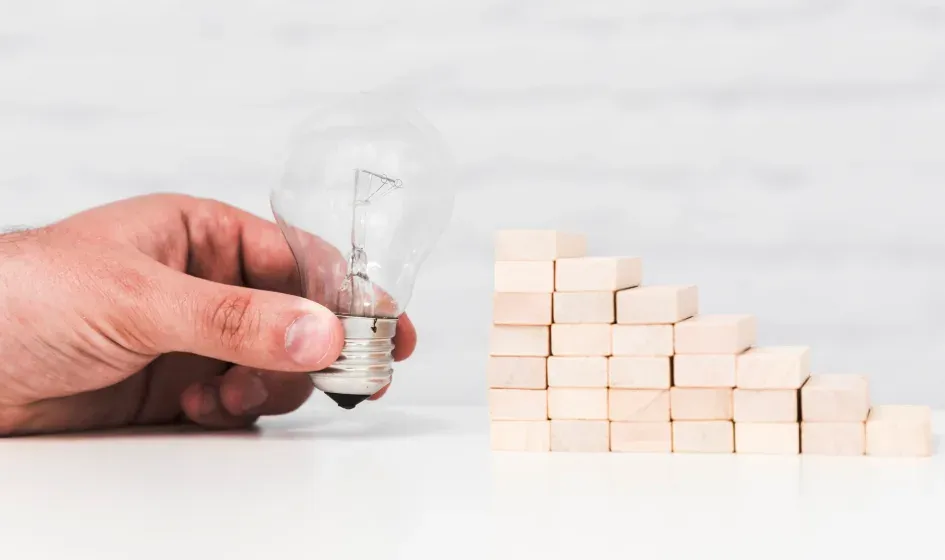 Digital Business Models and Platform Strategy